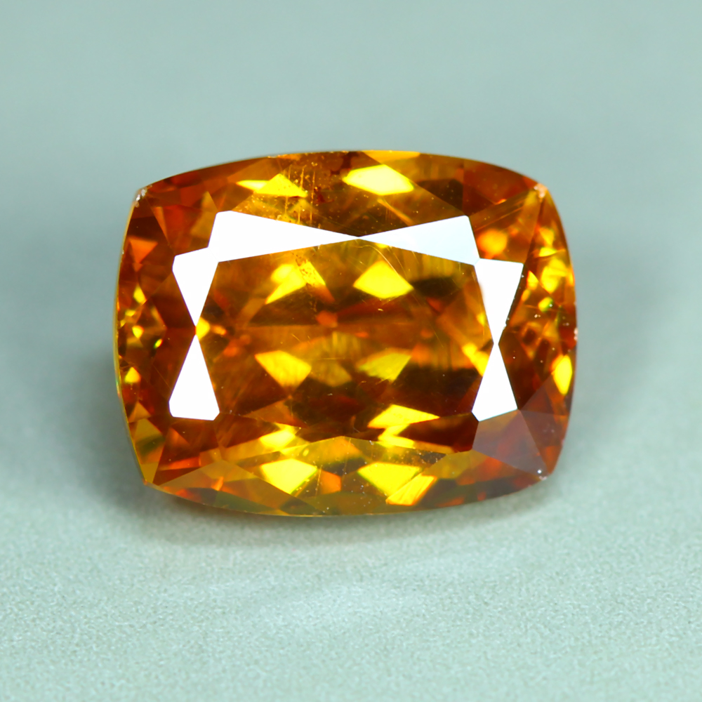 2,51 quilates_brillo brillante_esfalerita naranja dorada 100 % natural sin calentar